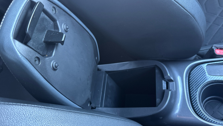 Nissan Juke 1.0 DiG-T 114 Tekna 5dr Petrol Hatchback